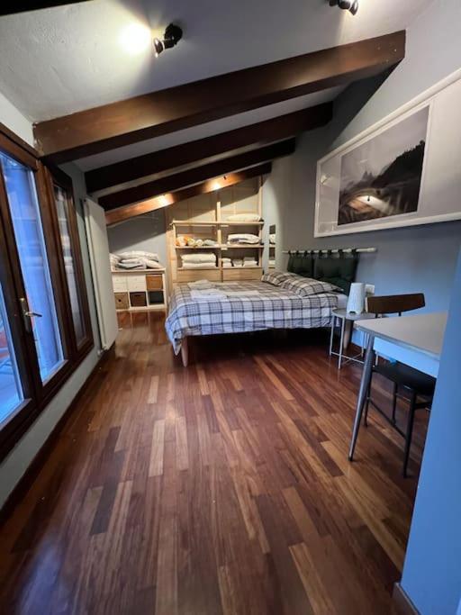 Margherita Apartment W/ Terrace ボローニャ エクステリア 写真